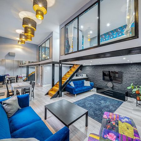 Azure Oasis In The Heart Of The City บูดาเปสต์ ภายนอก รูปภาพ