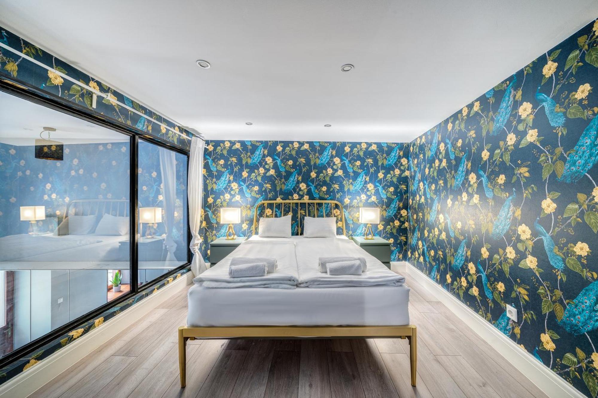 Azure Oasis In The Heart Of The City บูดาเปสต์ ภายนอก รูปภาพ