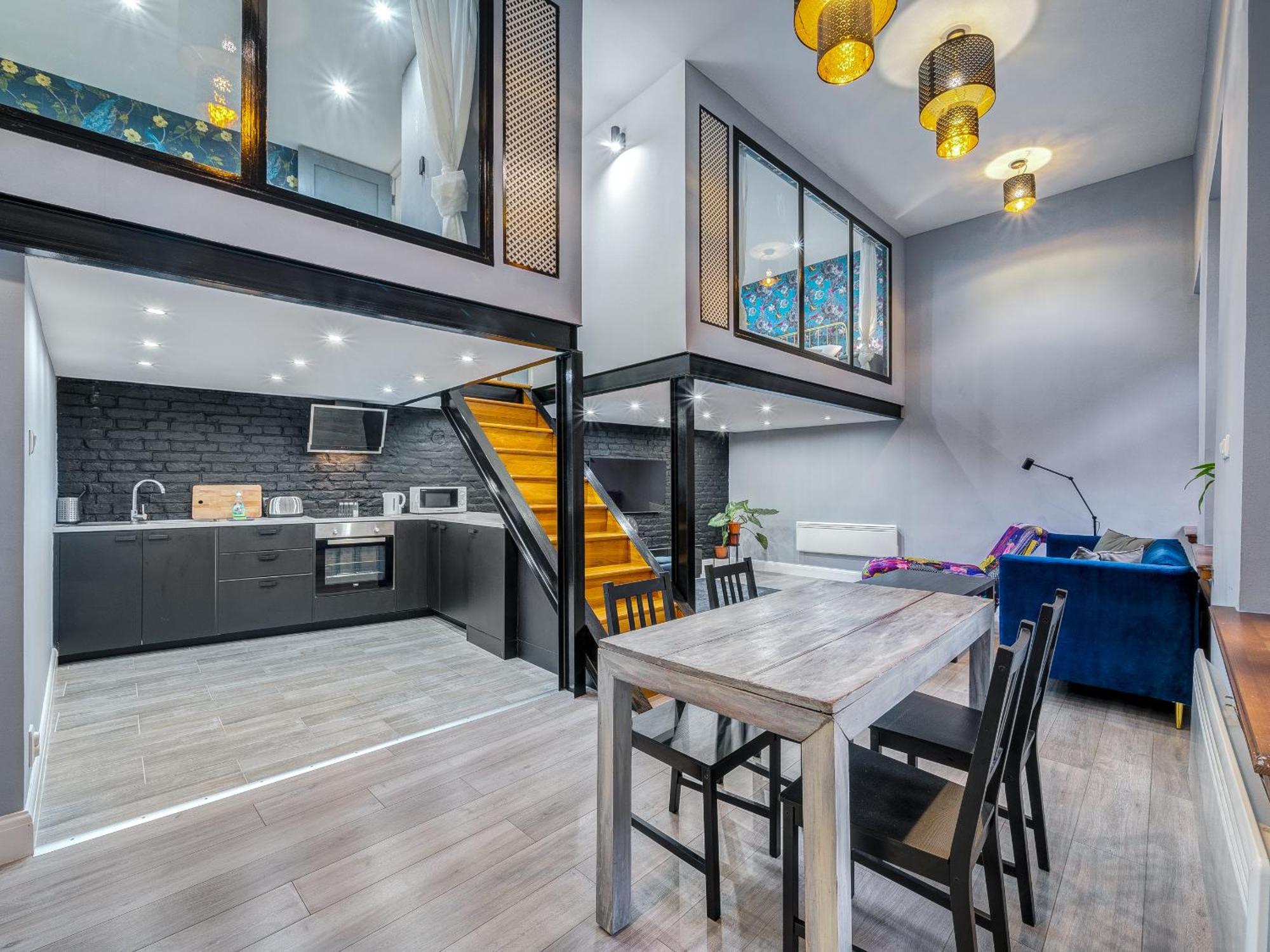 Azure Oasis In The Heart Of The City บูดาเปสต์ ภายนอก รูปภาพ